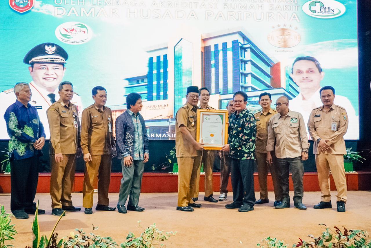 Penyerahan Sertifikat